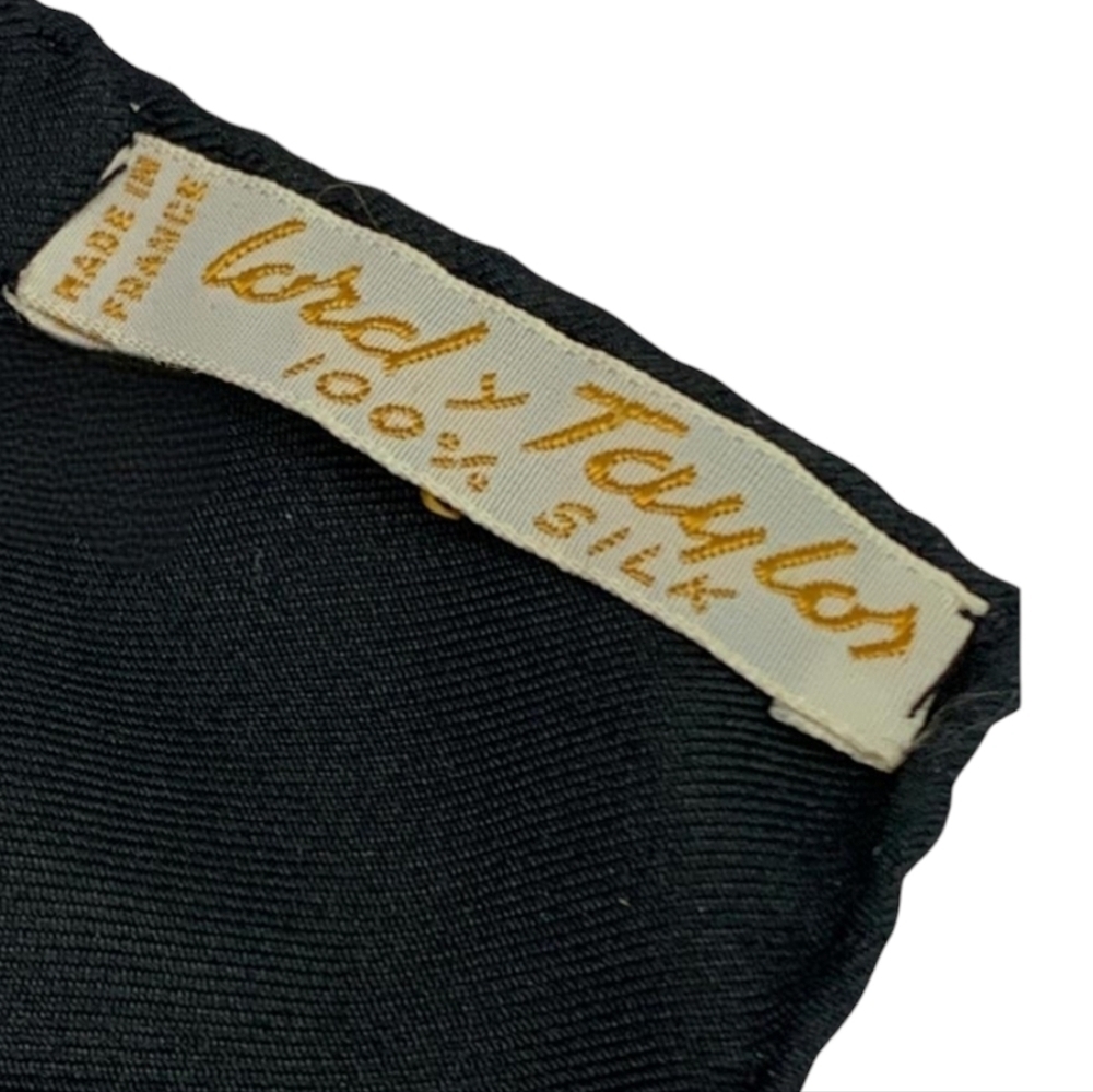 HERMES PARIS Lord y Taylor 100% Silk Polka Dot Pocket Scarf, Hand-Rolled Edges - Picture 3 of 7